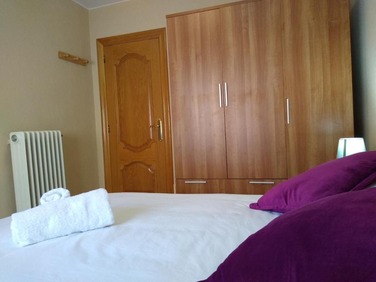 Apartamentos La Rosa - كالاموتشه المظهر الخارجي الصورة